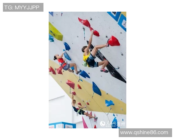 上海攀岩队在世界锦标赛中的团队协作表现精彩点评与分析